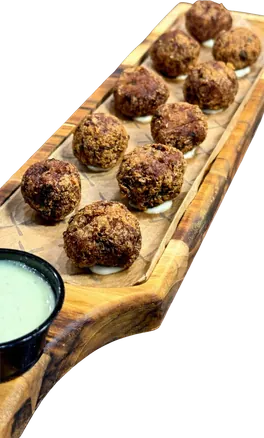 Mini almôndegas com queijo